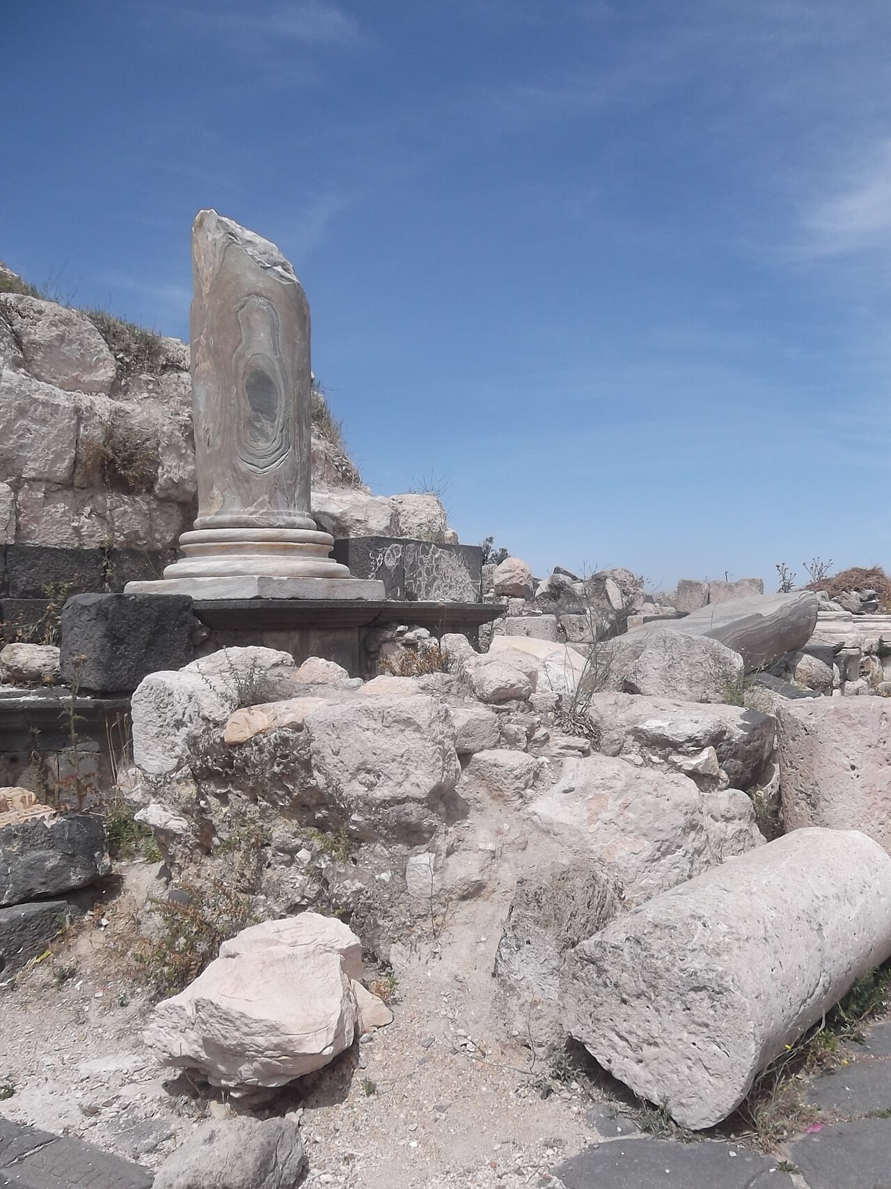 Jerash, Jordan: archaeological remains. This image does not show a different heritage site.